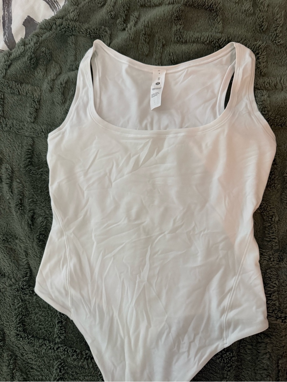 lululemon athletica White Scoop Neck Bodysuit
Amazing quality so soft